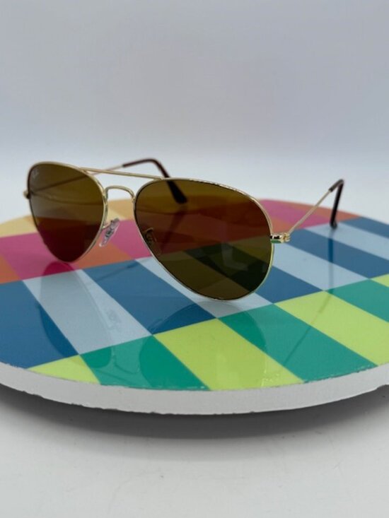 Ray-Ban RB3025 Aviator Sunglasses 001/33 Gold/Brown Lens main image 10